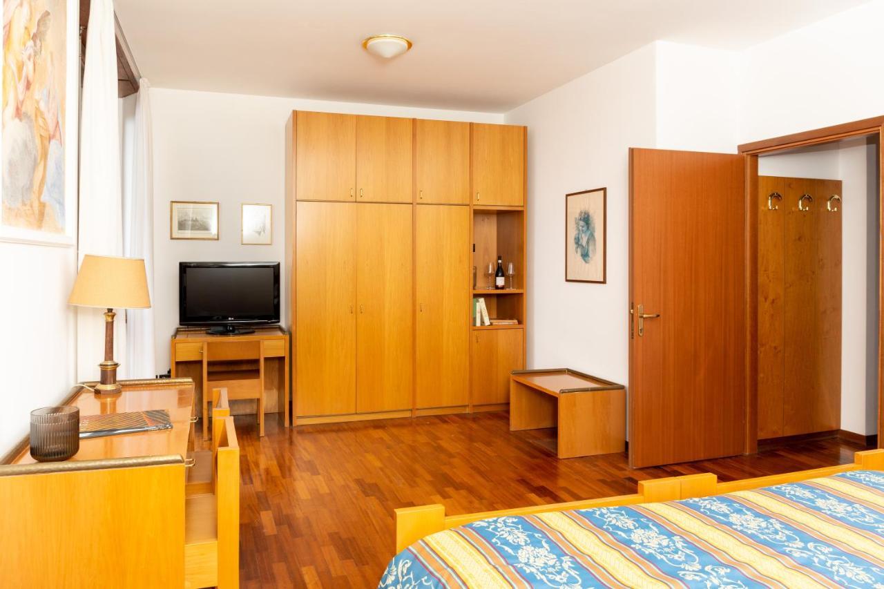 Albergo Sacro Monte Варезе Екстер'єр фото